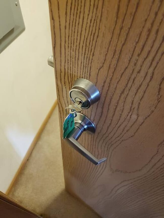 Building Photo - 501 Plaza Dr