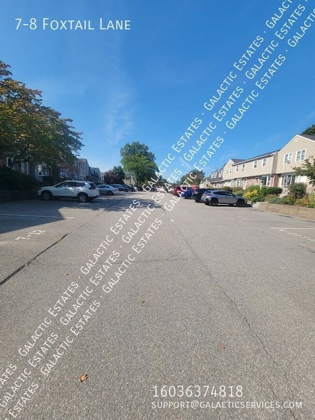 Building Photo - 7-8 Foxtail Lane-