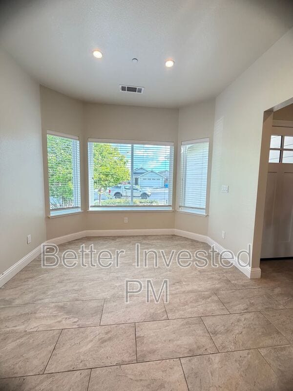 Building Photo - 1601 Keoke Ct