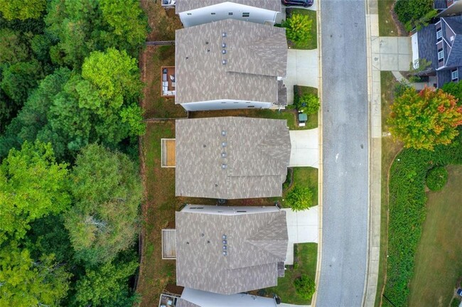 Building Photo - 550 Constellation Overlook SW