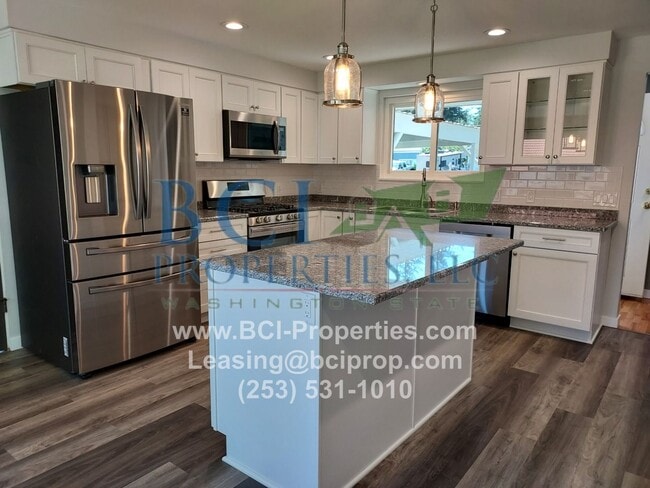 Building Photo - 8811 Forest Ave SW
