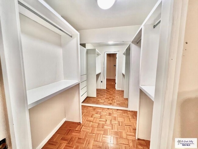 Building Photo - 2901 Central Blvd