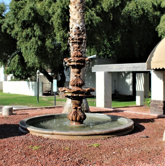 Building Photo - One Bedroom, One Bath Condo at Monaco South Condominiums