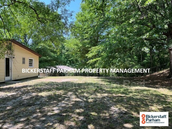 Building Photo - 4817 Josephine St