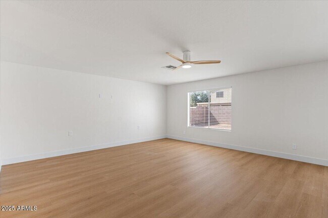 Building Photo - 2289 W Hayden Peak Dr