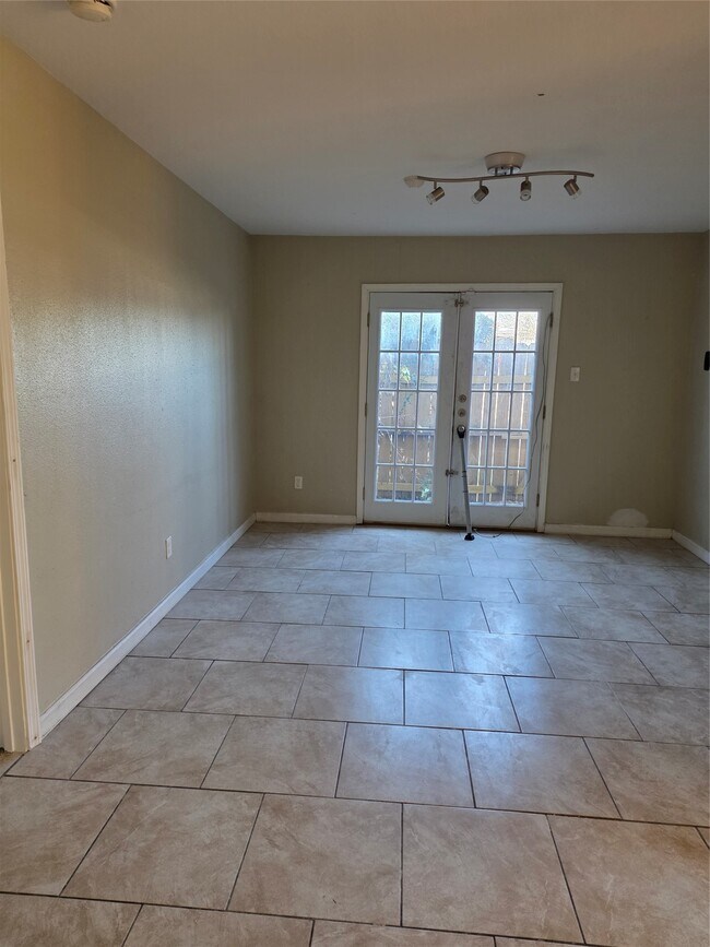 Building Photo - 12507 Ashford Meadow Dr