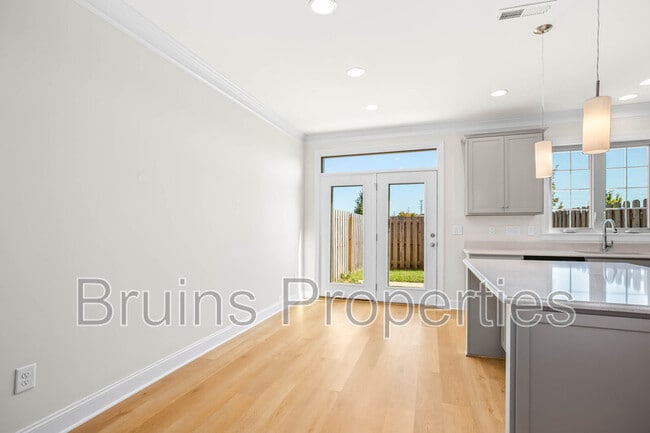 Building Photo - 4752 Willowstone Dr