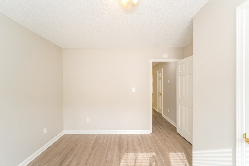 Building Photo - 2150 Ivy Ln