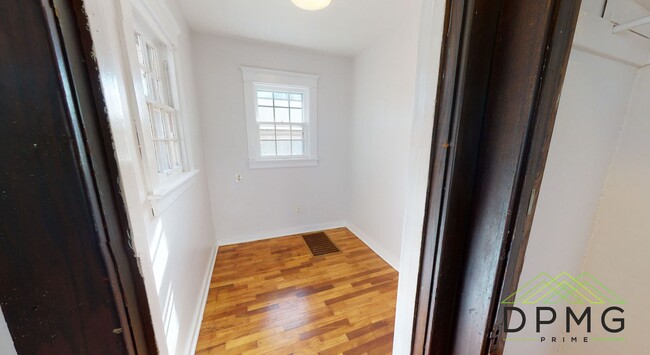 Building Photo - 224 Mifflin Ave