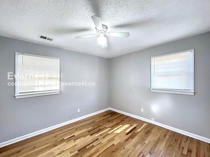 Building Photo - 1214 Calhoun Ave