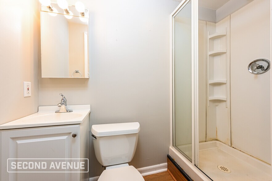 Building Photo - 1405 Cavitt Rd