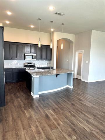Building Photo - 2034 Brookside Dr