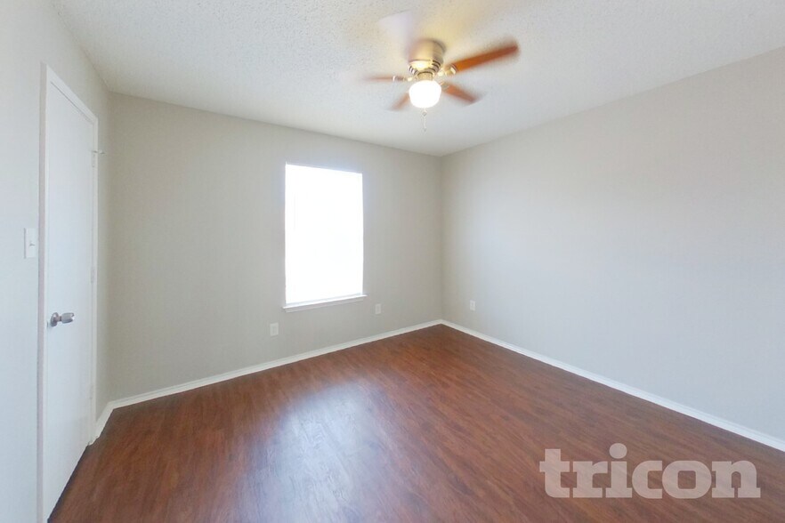 Building Photo - 7309 Ashbourne Way