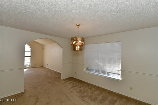 Building Photo - 6553 Brisa Del Mar Dr