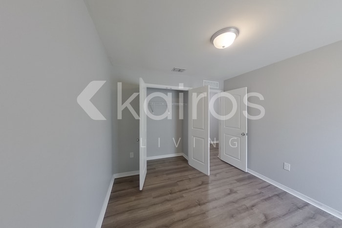 Building Photo - 17360 Shirley Ave