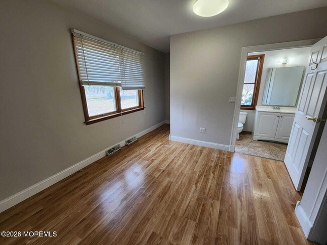 Building Photo - 175 Grawtown Rd