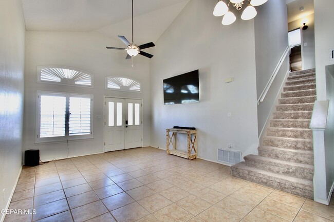 Building Photo - 12229 Kingsgate Ct