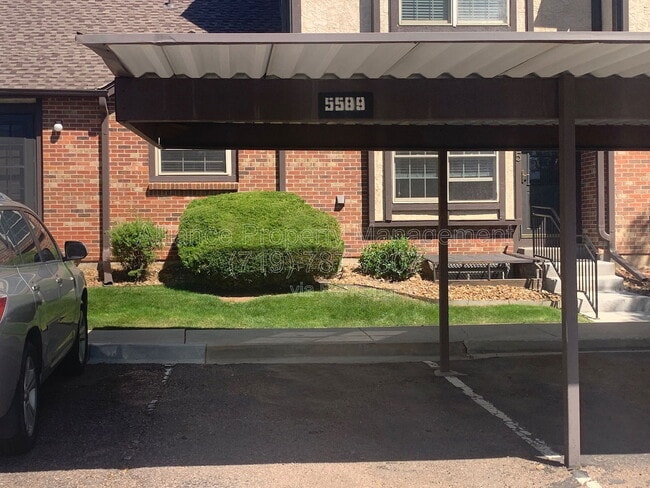 Building Photo - 5589 Tamworth Dr