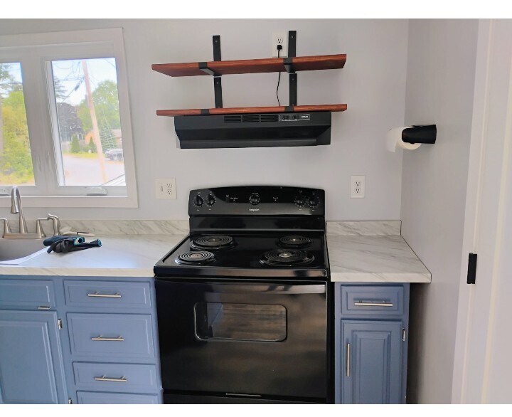 Building Photo - 21 Ayer Cir