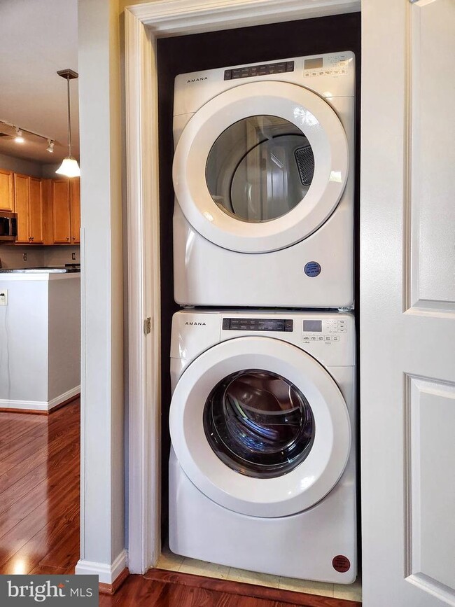 Building Photo - 2665 Prosperity Ave