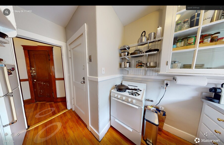 Building Photo - 11 Story St