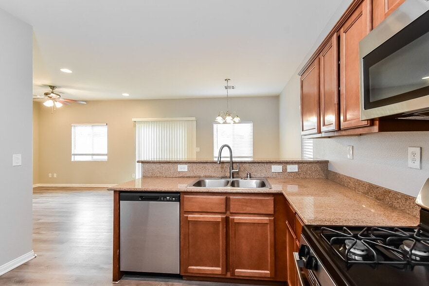 Building Photo - 6226 Port Astoria Ct