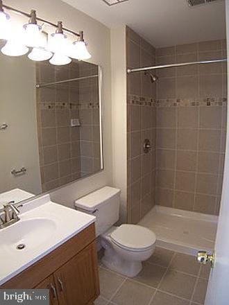 Building Photo - 5674 Chapel Run Ct