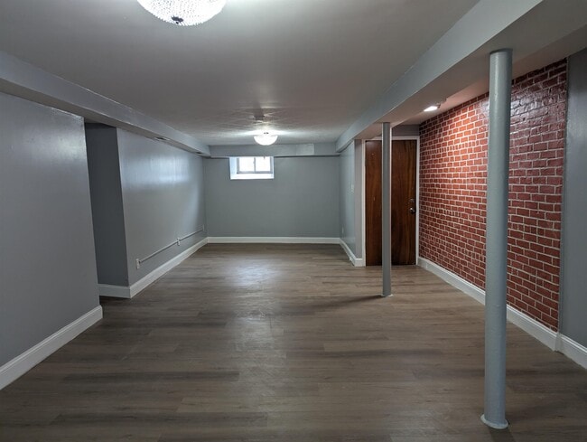 Building Photo - 1310 14th St