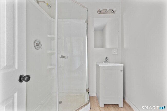 Building Photo - 66 Atwater St