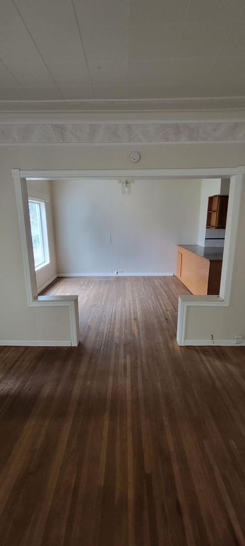 Building Photo - 3BR/ 3 BA Perry District Single Family Home