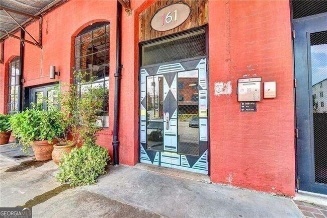 Building Photo - 161 Mangum St SW