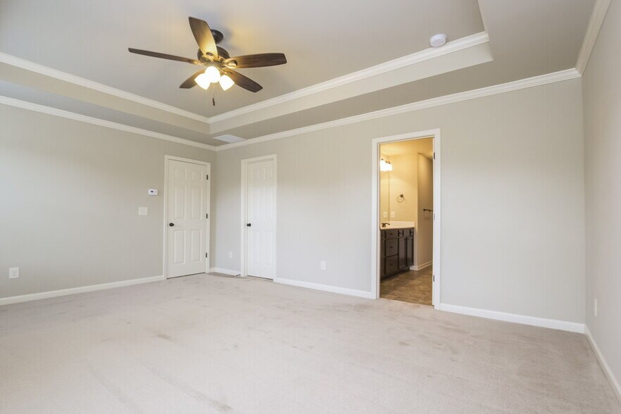 Building Photo - 1337 Avington Glen Way