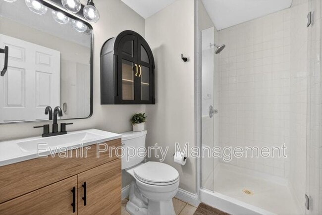 Building Photo - 2151 Fulton Ave