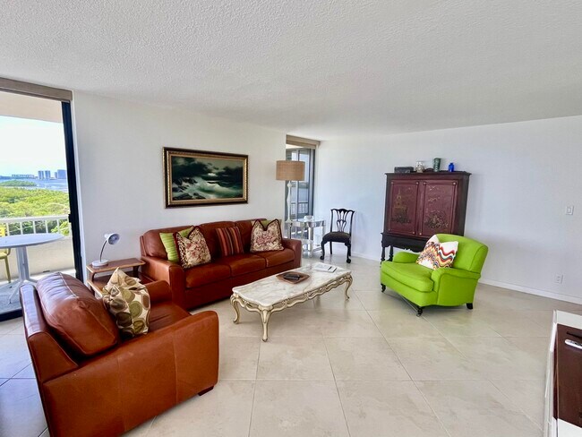 Building Photo - 5550 N Ocean Dr