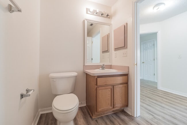 Building Photo - 502 Paulling Dr