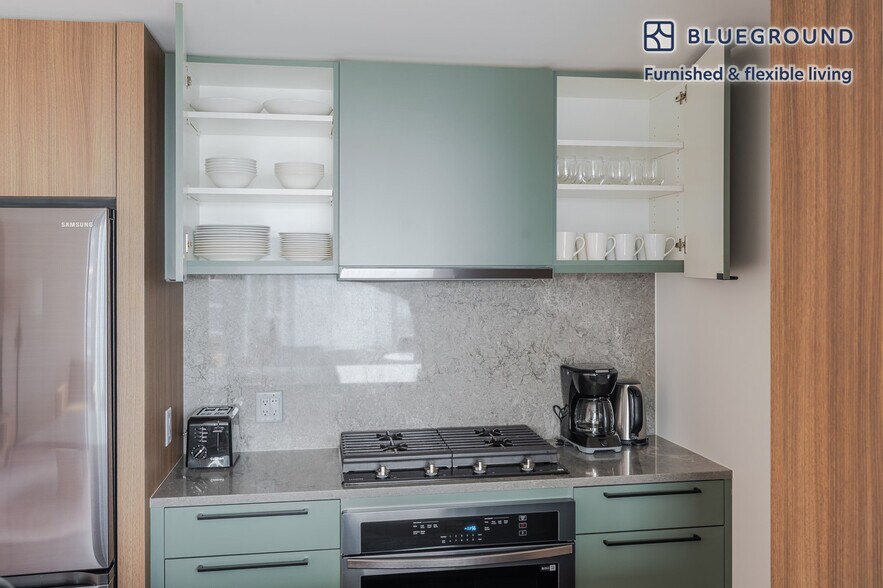 Building Photo - 2010 Terry Ave