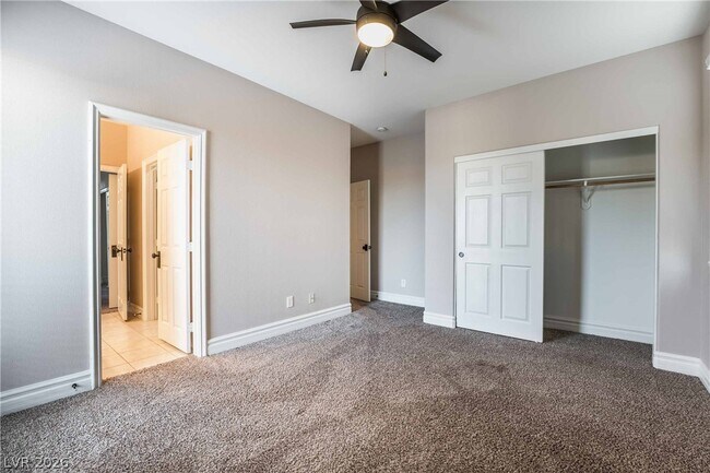 Building Photo - 220 Via Mezza Luna Ct