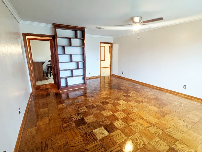 Building Photo - 3755 Elmer Ln