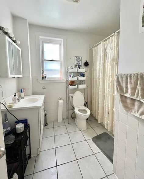 Building Photo - 83 Wensley St