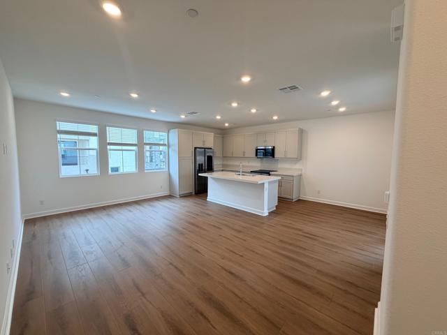 Building Photo - 460 Caliper Wy