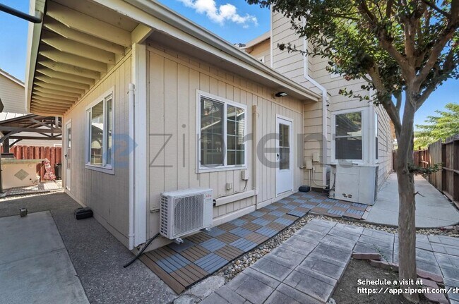 Building Photo - 14 Cider Mill Ct