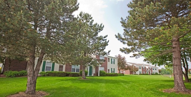 Building Photo - Meadowood