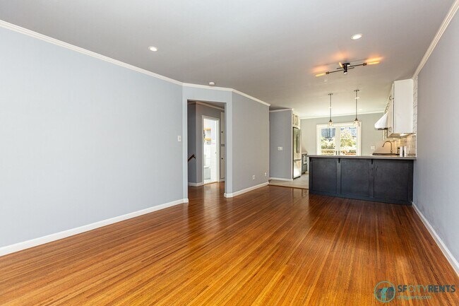 Building Photo - 4715 25th St