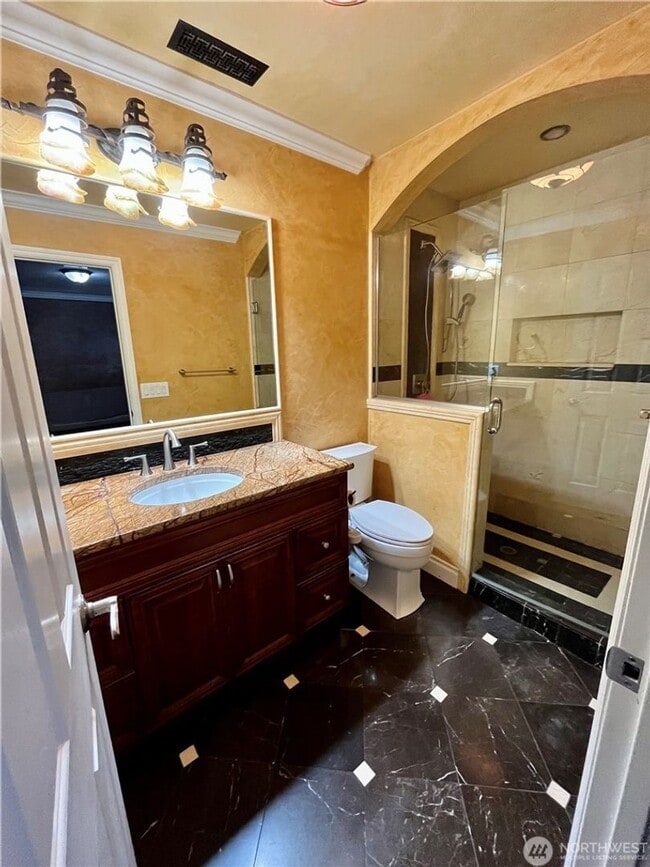 Building Photo - 4bd/1.75ba Renton Home