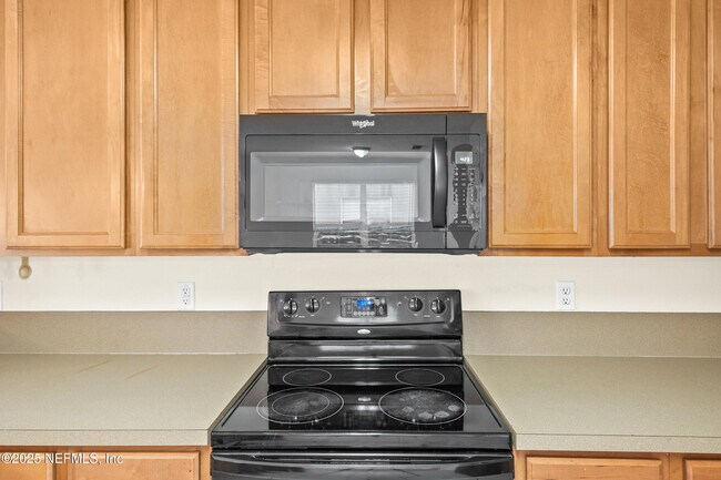 Building Photo - 6700 Bowden Rd