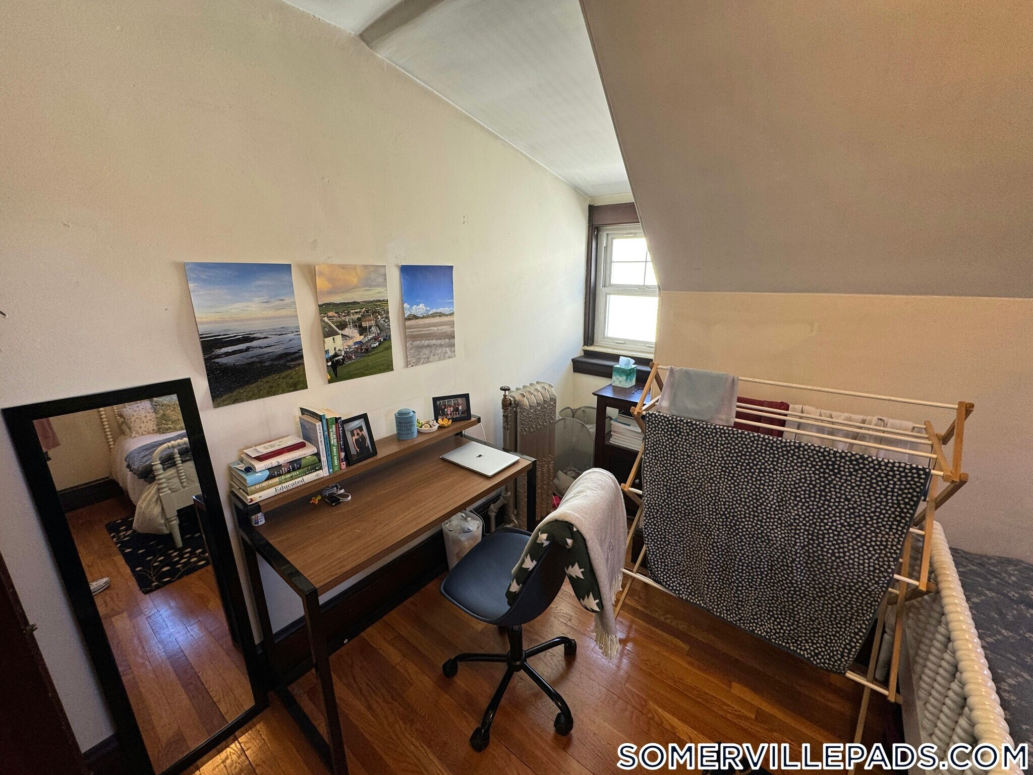 Building Photo - 211 Holland St