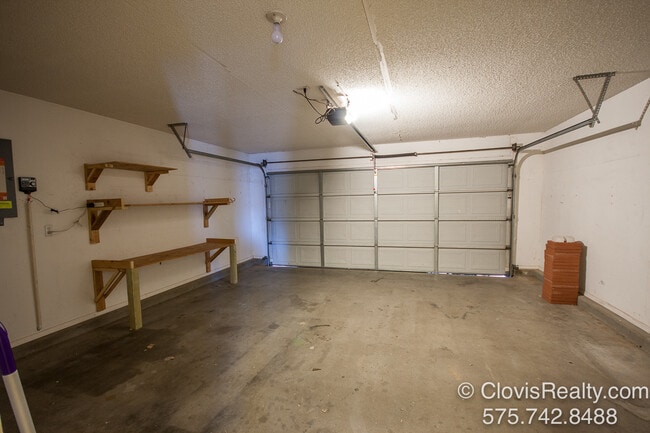 Building Photo - 1543 Bosc Ct