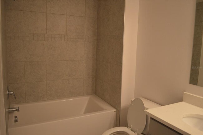 Building Photo - 4054 Collegiate Blvd