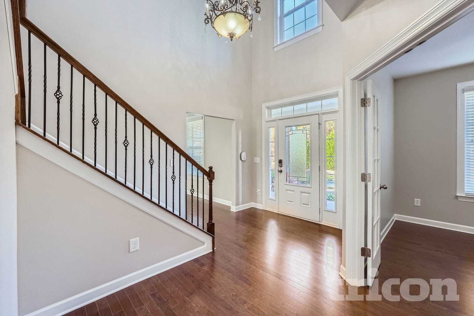 Building Photo - 1104 Brough Hall Dr