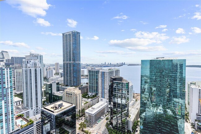 Building Photo - 1300 S Miami Ave